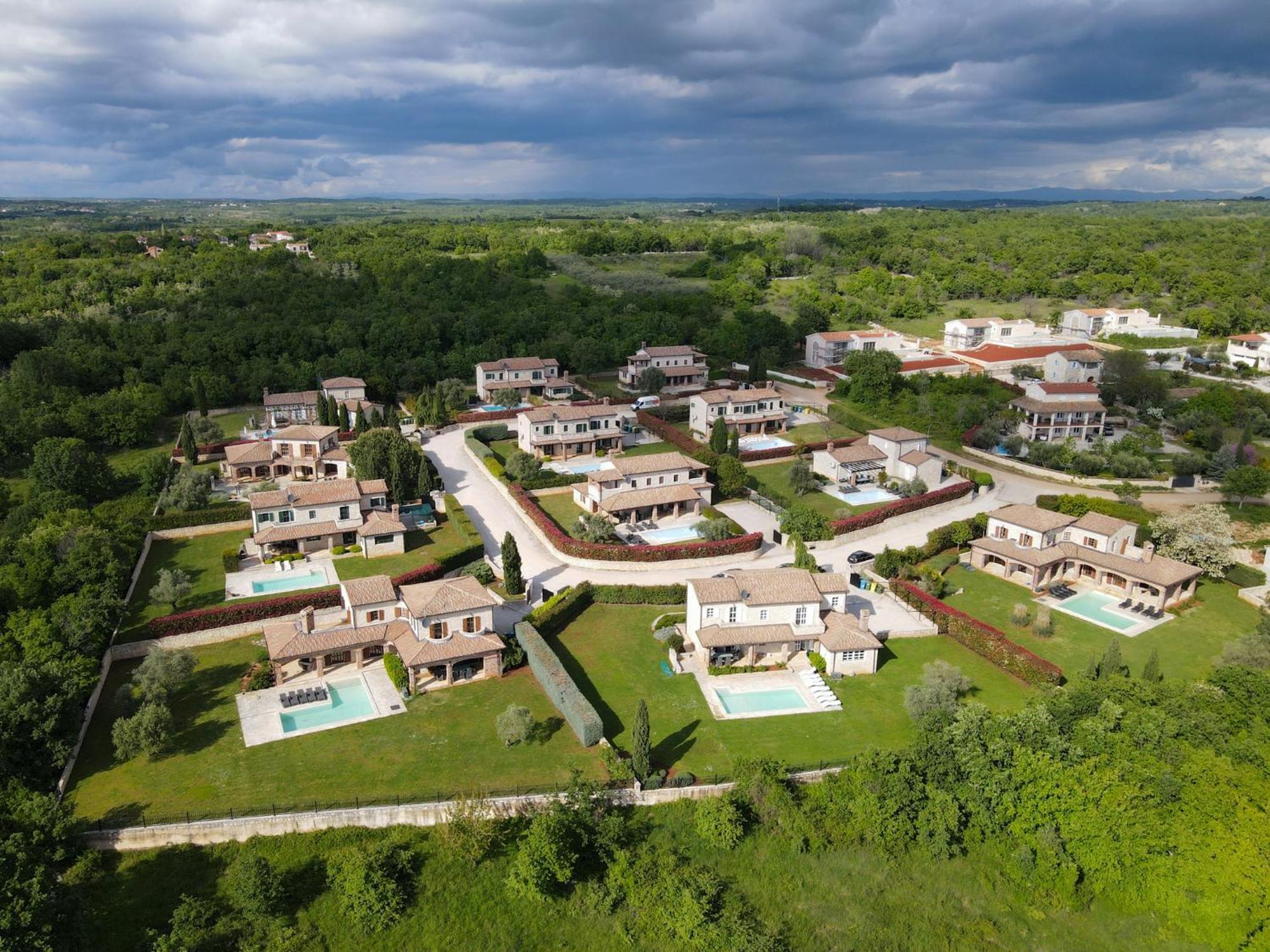 Theblueview Villas Near Porec Sveti Lovrec Pazenaticki Екстер'єр фото